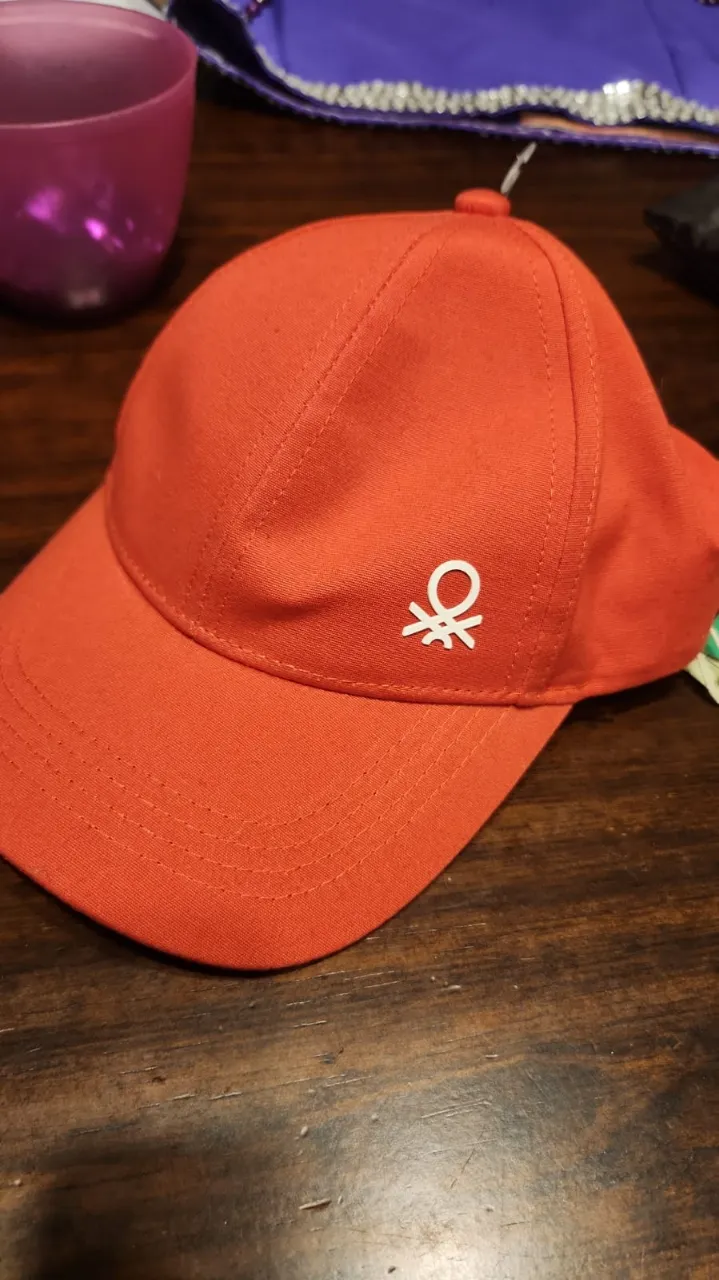 Gorra y gorro United Colors of Benetton