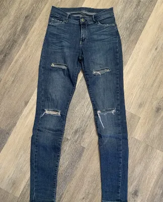 Levi's