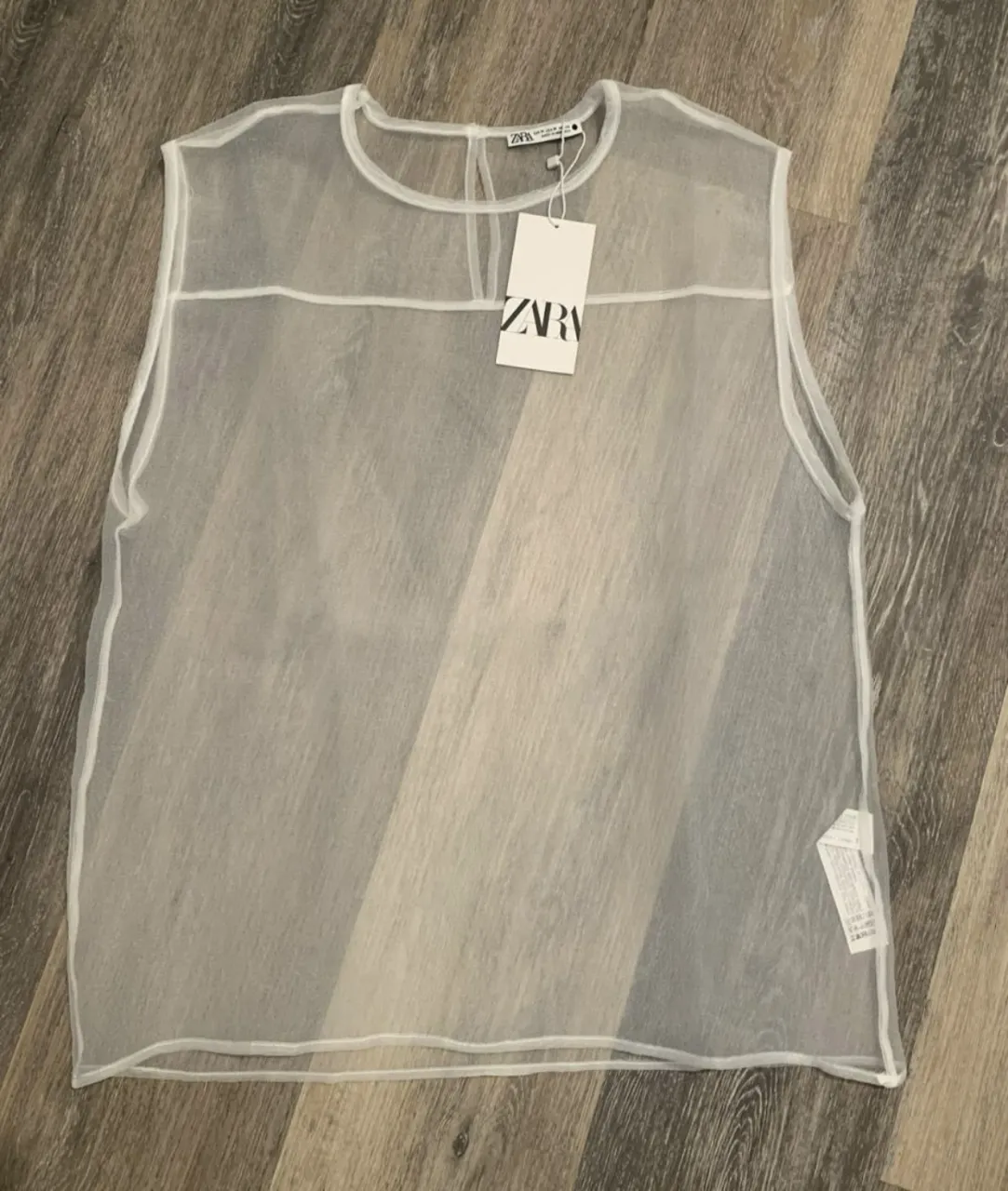 Musculosa Zara - Vista 2