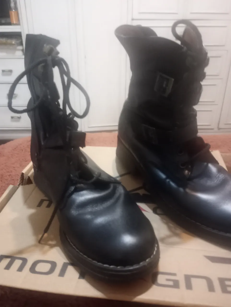 Botas A ≠ - imagen 3