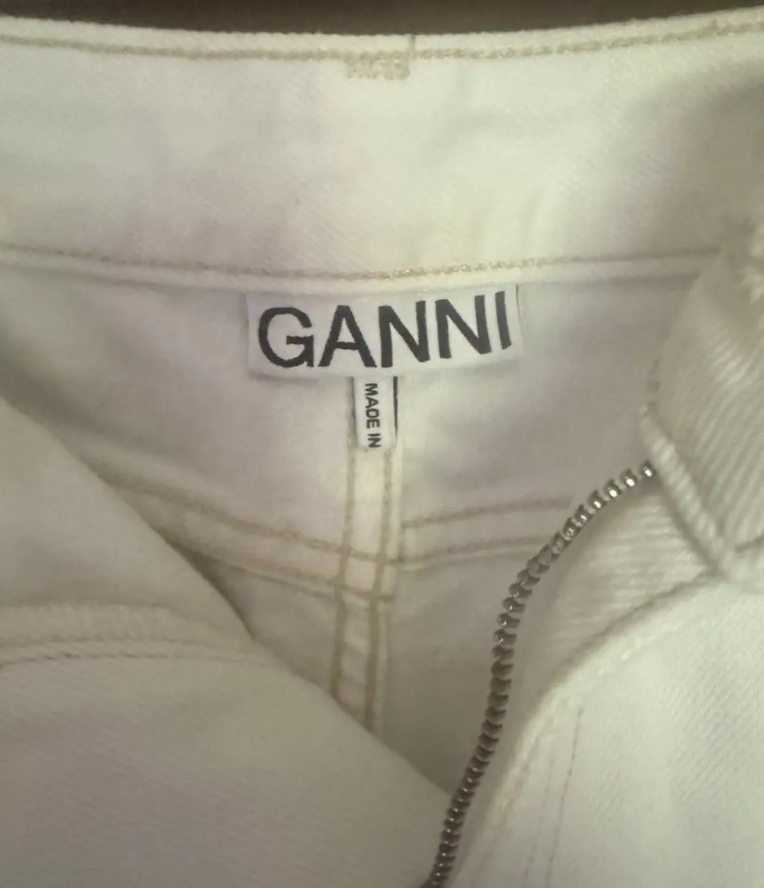 Short Ganni - imagen 3