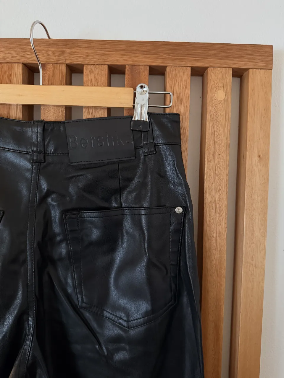 Pantalón Bershka - imagen 2