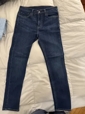 Levi's