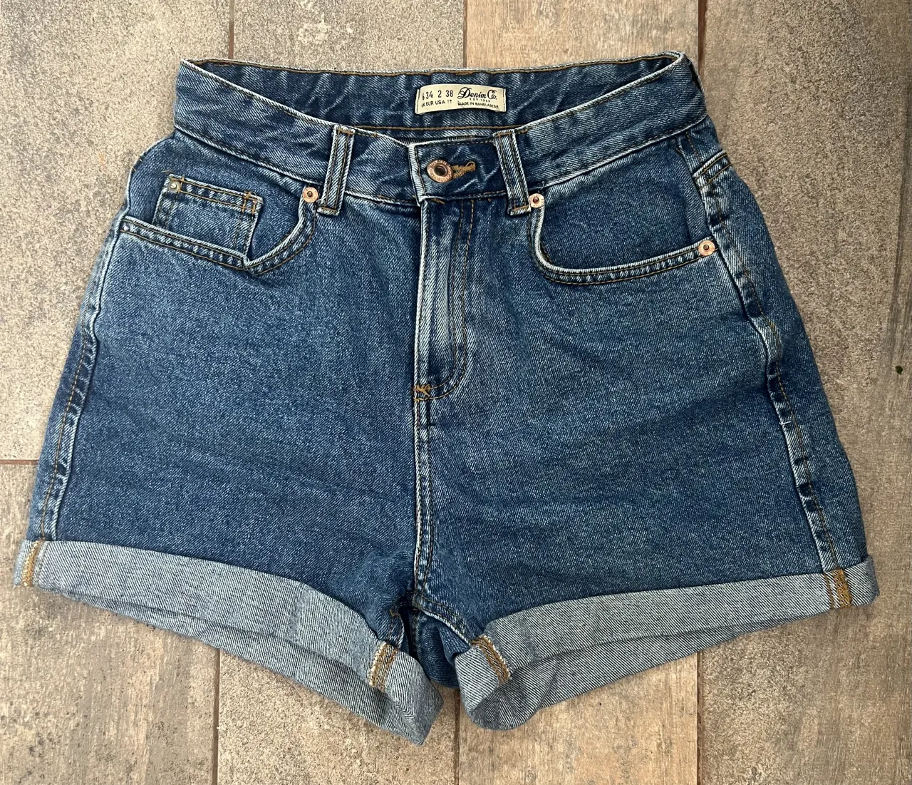Short Denim Co. - imagen 1