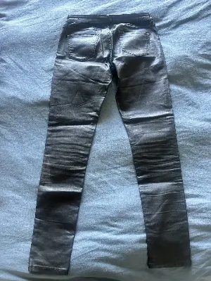 Zara Woman