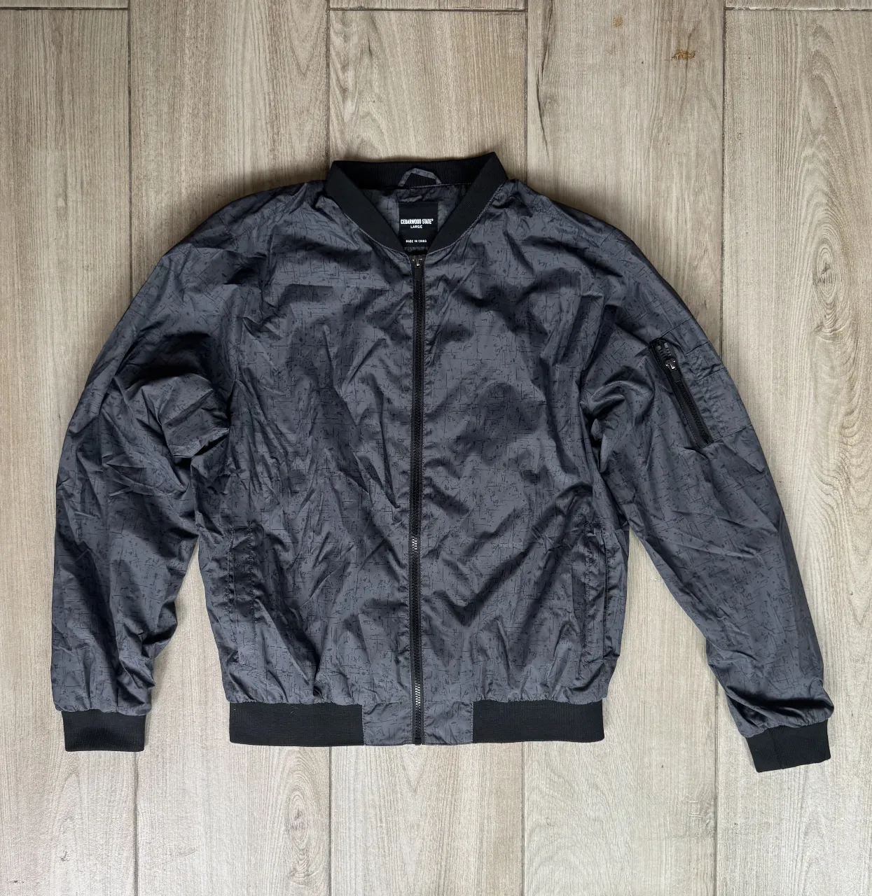 Campera —- - imagen 1