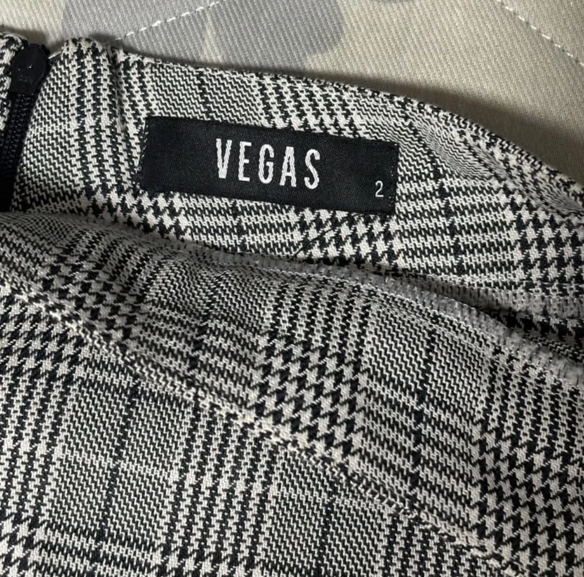 Pollera Vegas - imagen 2