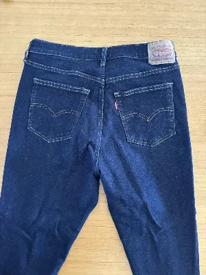 Levi's