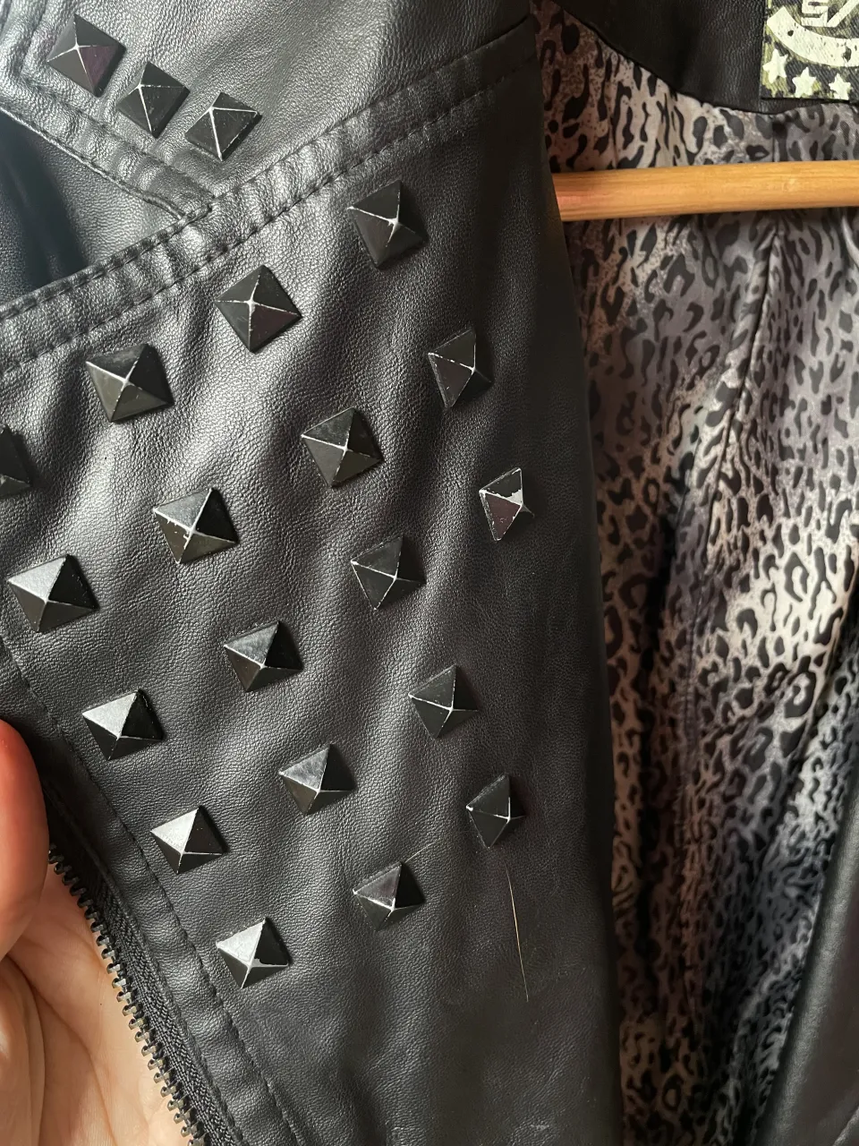 Campera A ≠ - imagen 2