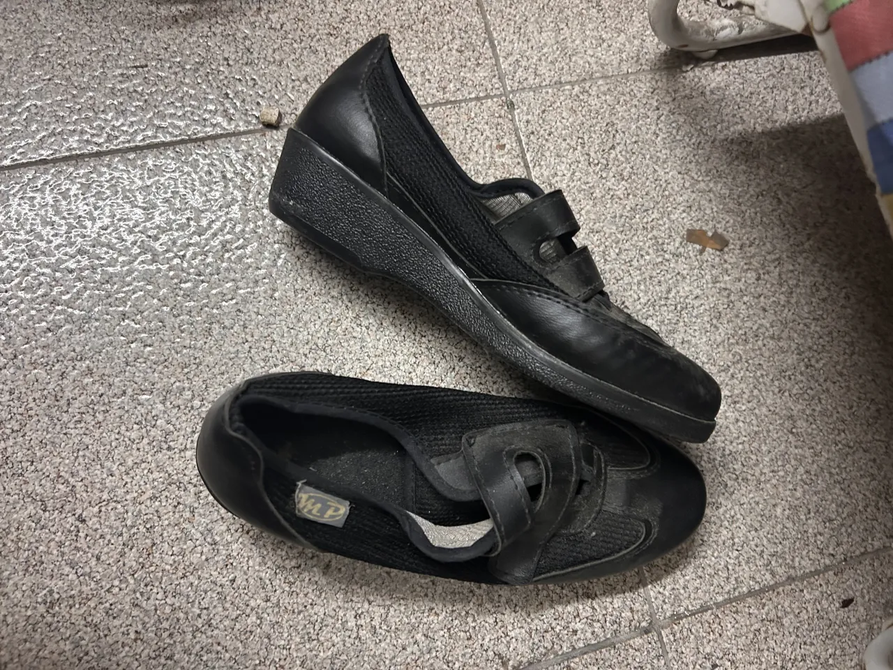 Sandalias A ≠ - imagen 3