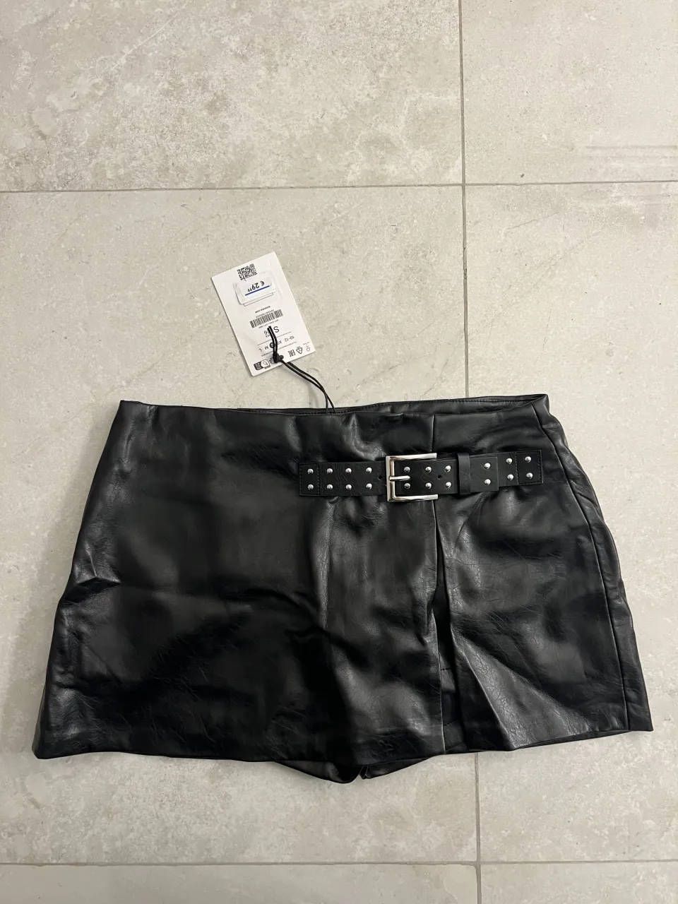Short Bershka - imagen 1