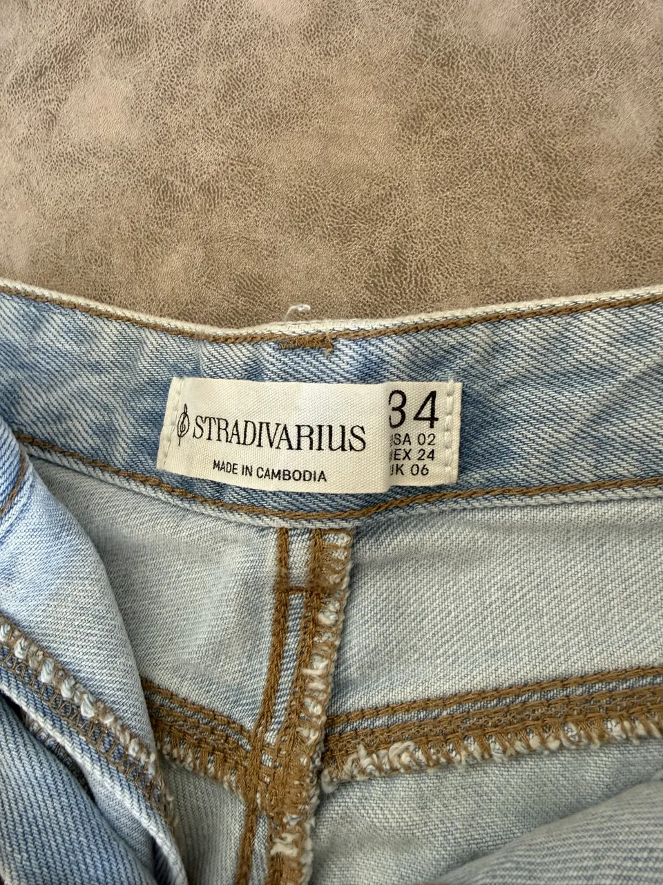 Short Stradivarius - imagen 3