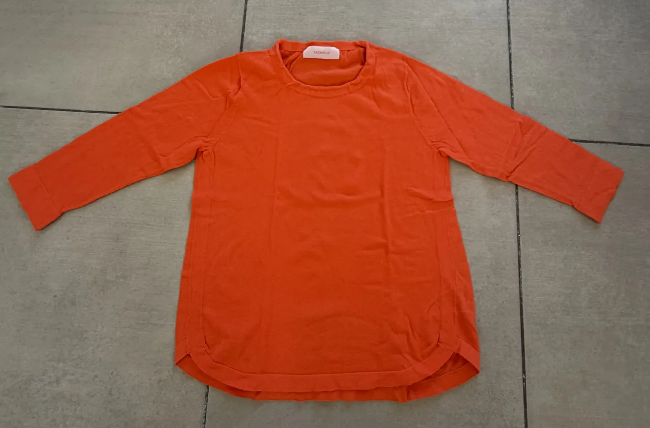 Remera Yagmour - imagen 1
