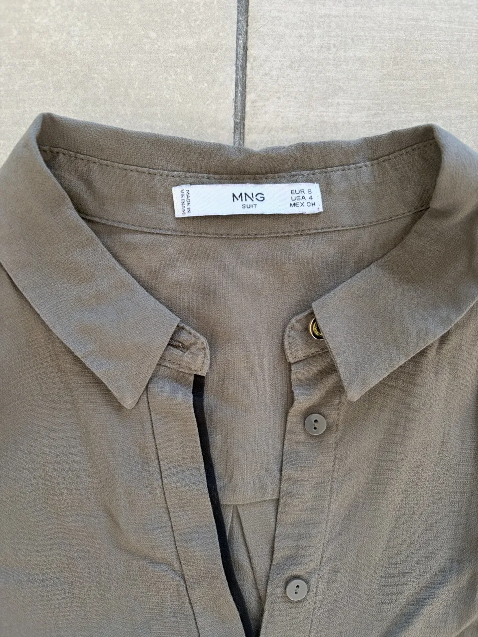 Camisa Mango - Vista 2