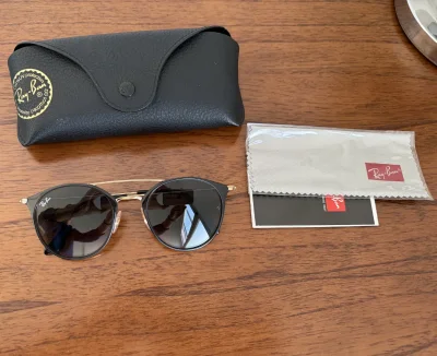 Ray-Ban