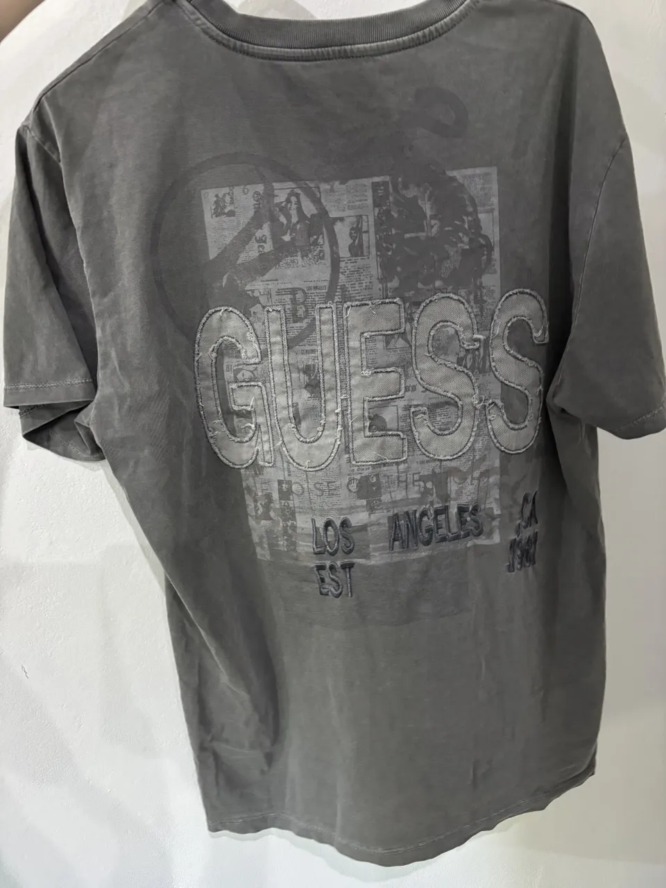 Remera GUESS - imagen 2
