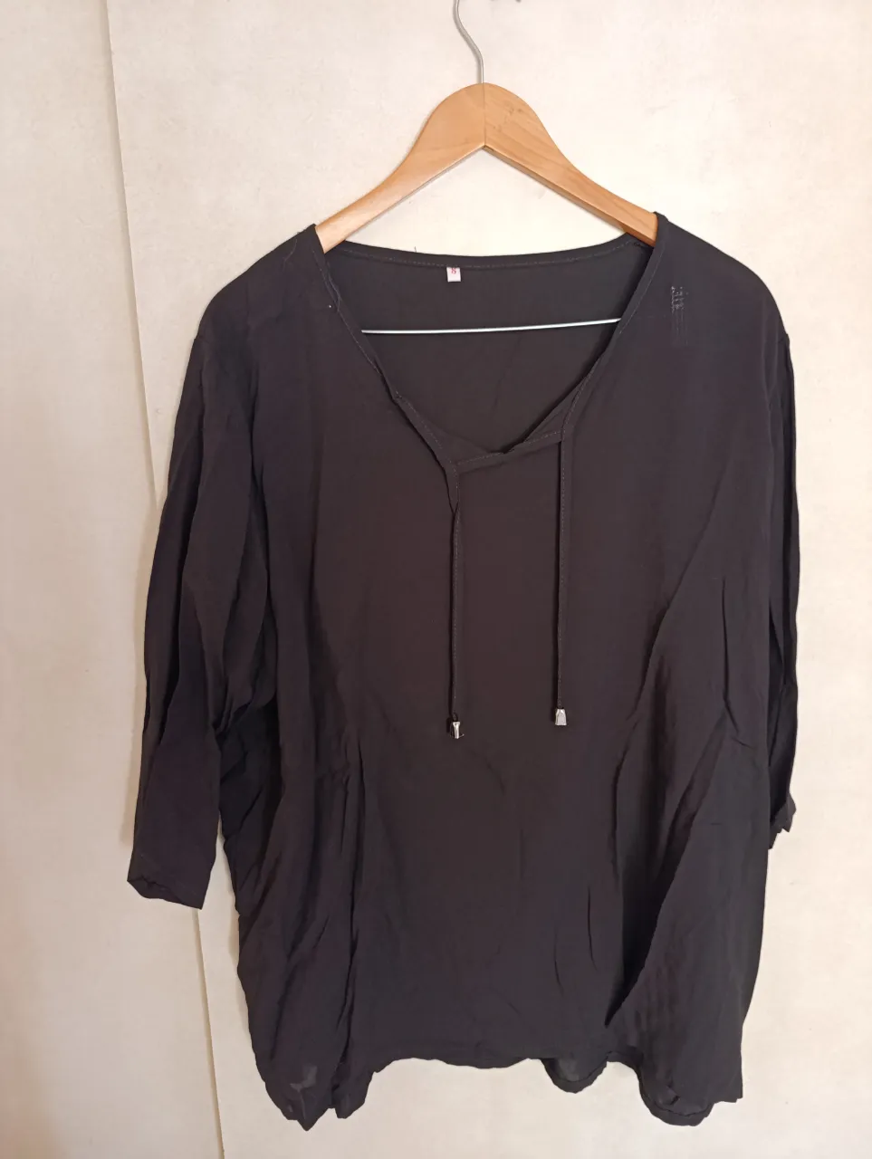 Remera A ≠ - imagen 1