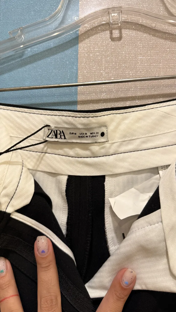Pantalón Zara - imagen 4