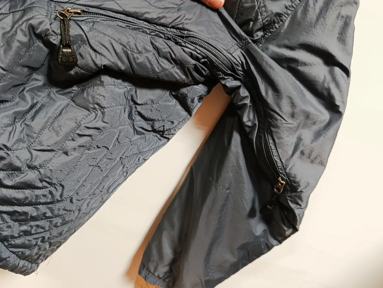 Campera Prenda importada - imagen 4