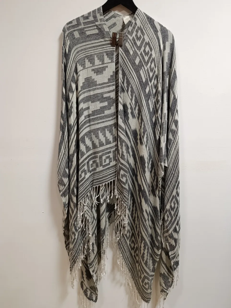 Poncho Prenda importada - imagen 1