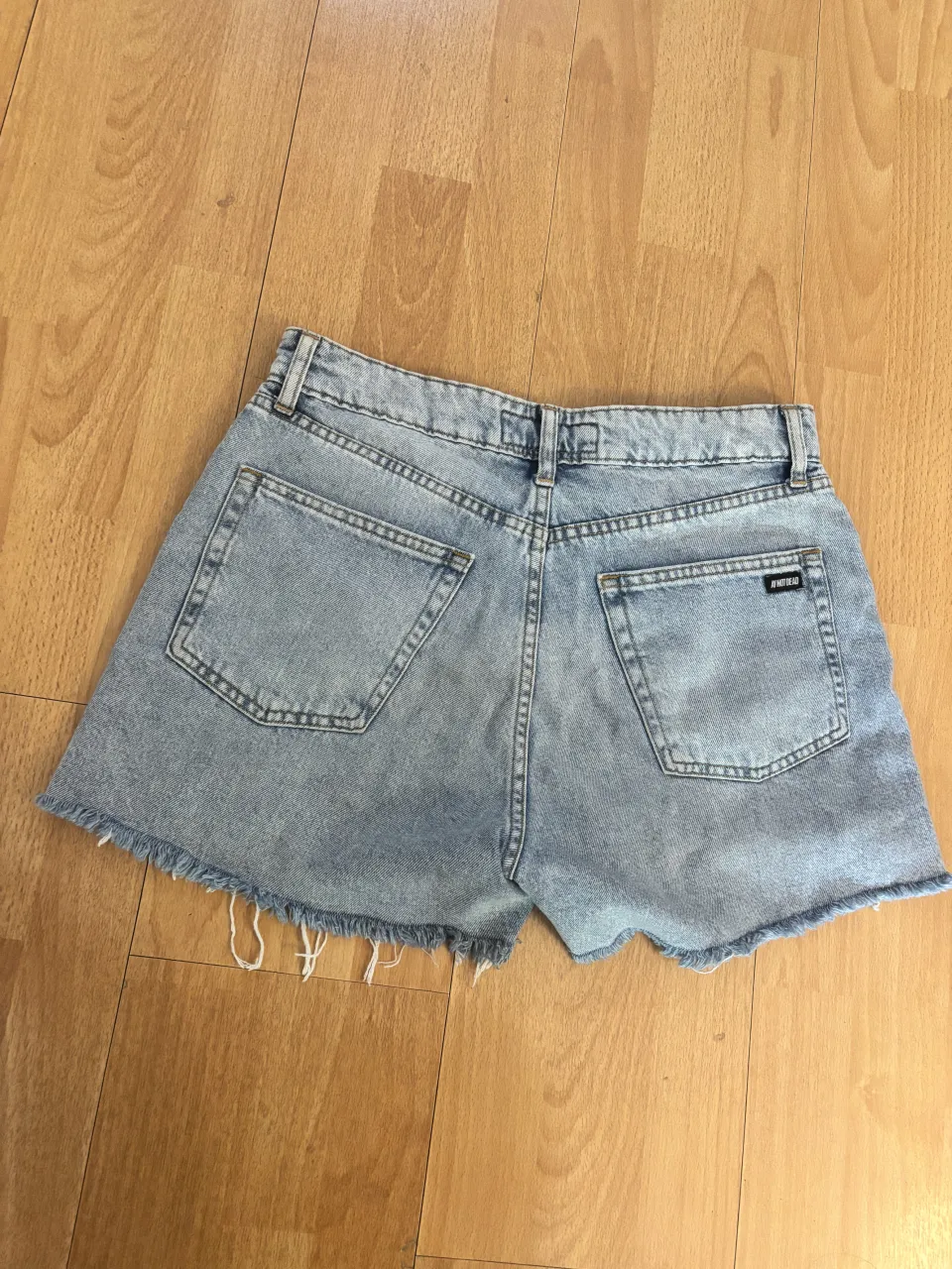 Short Ay Not Dead - imagen 3