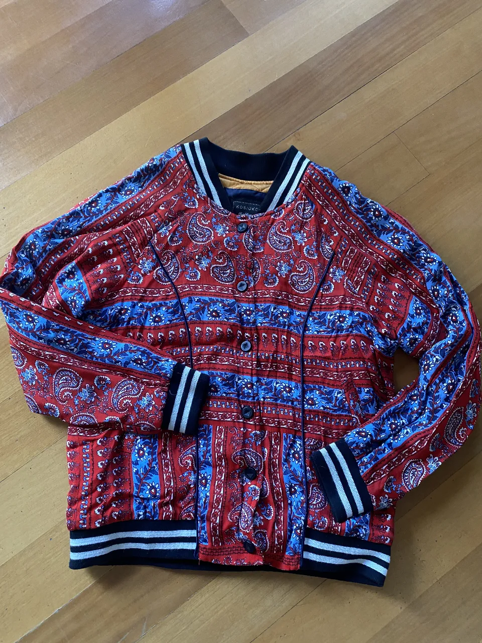 Campera Kosiuko - imagen 3
