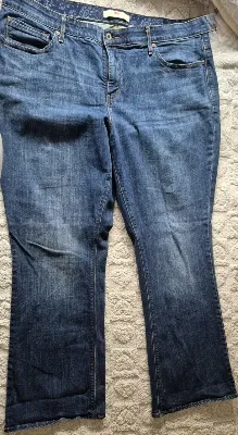 Levi's