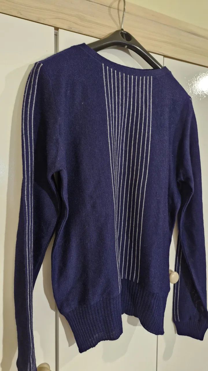 Sweater Sin  marca - imagen 2