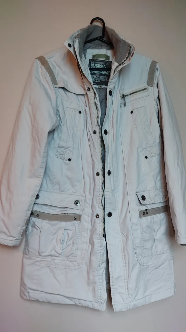 Campera Bershka - imagen 1