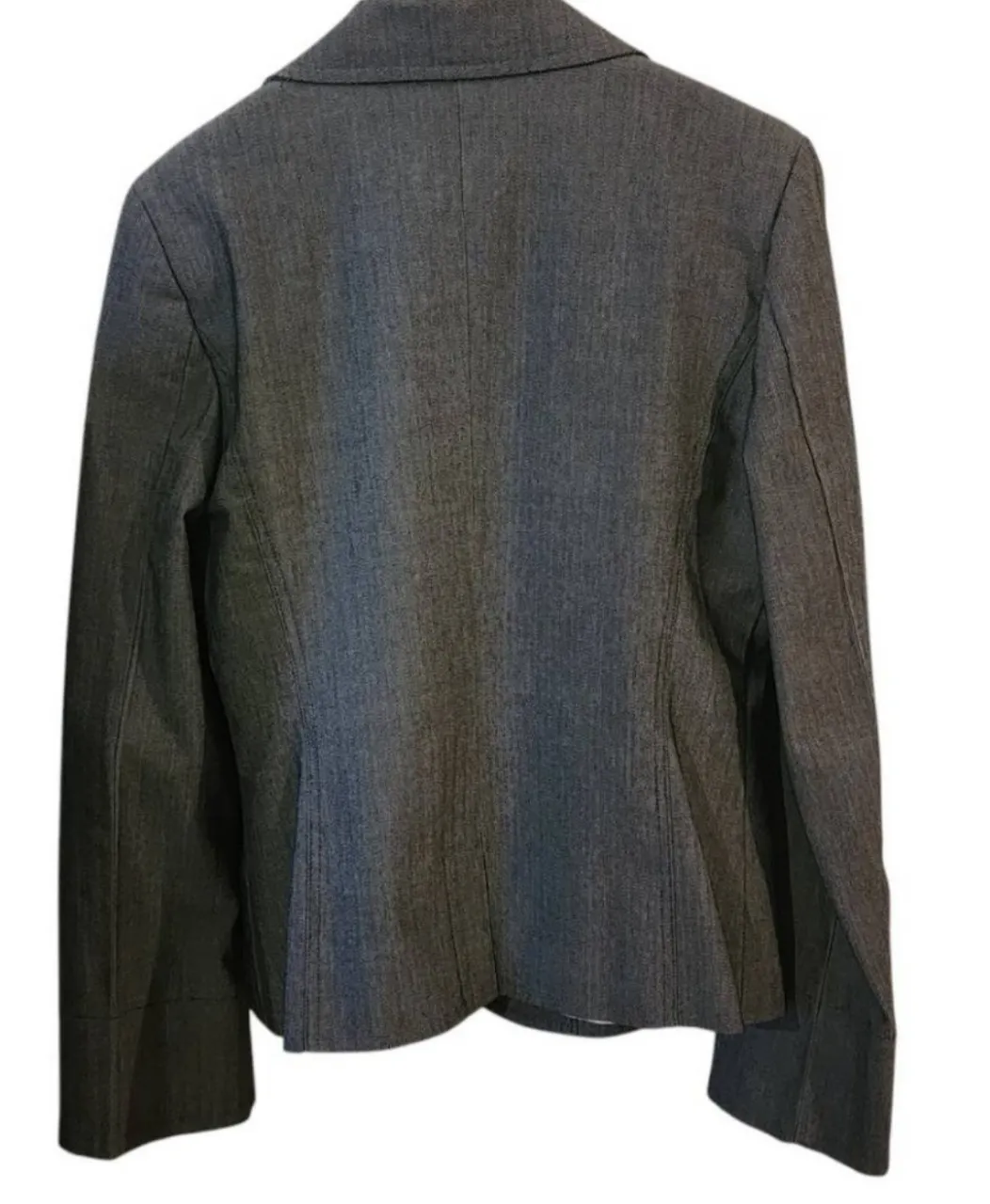 Blazer Ayres - imagen 2