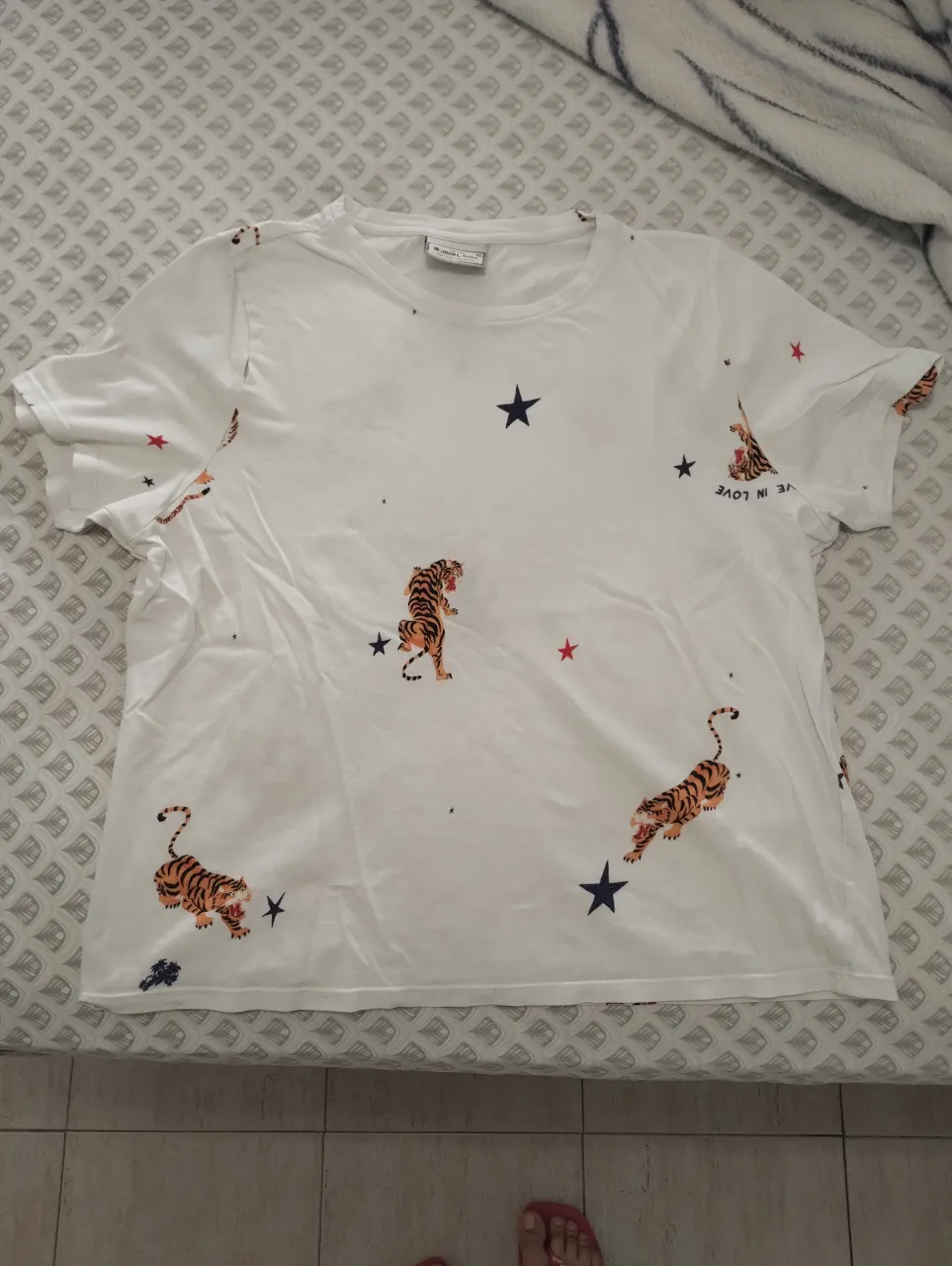 Remera JOHN L. COOK - imagen 1