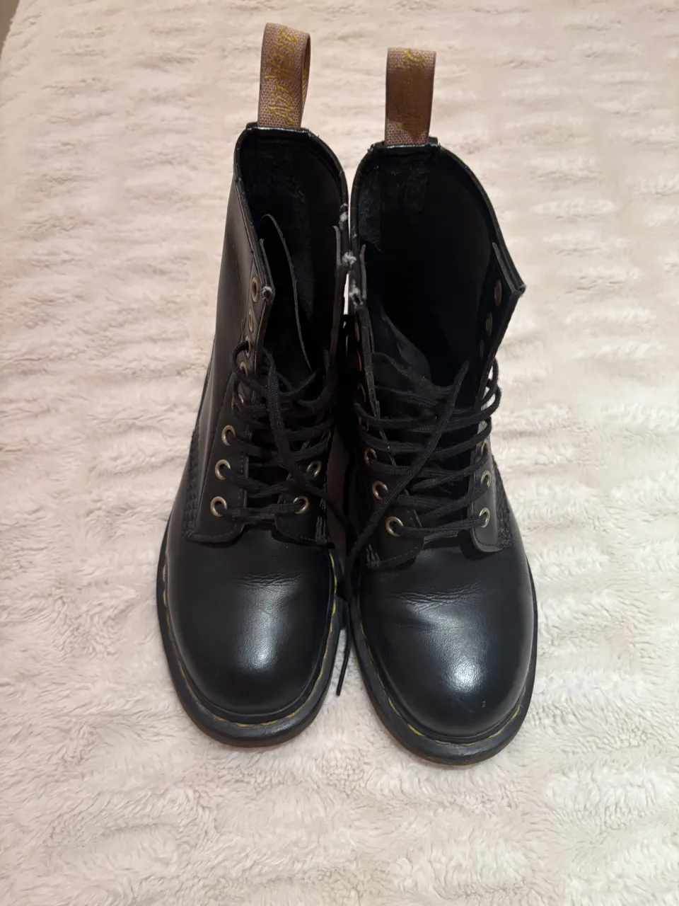 Borcegos Dr. Martens - imagen 1