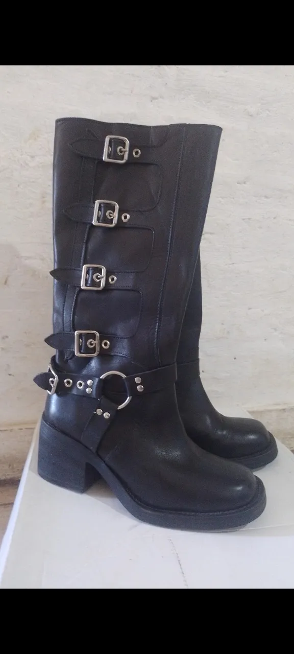 Botas Otra marca - imagen 1