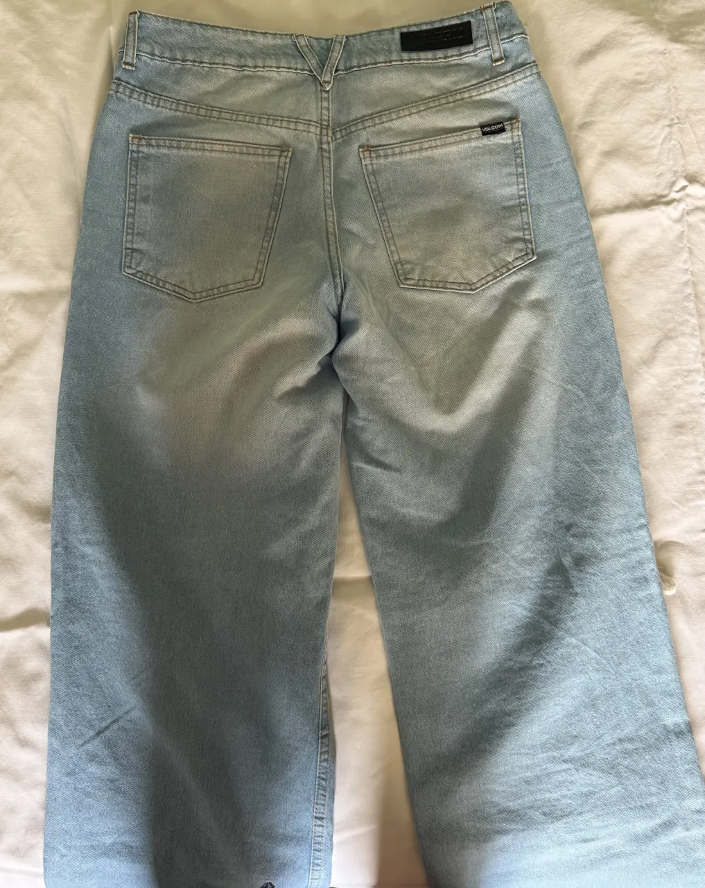 Jean Volcom miniatura 2