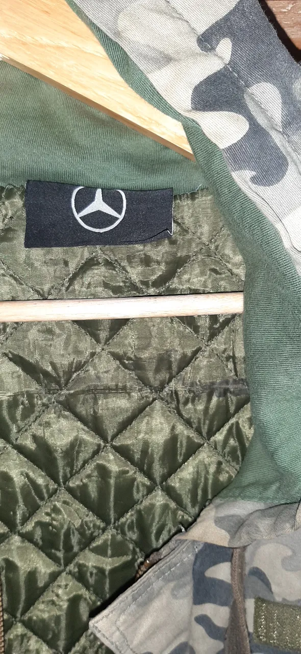 Campera Mercedes benz - imagen 2