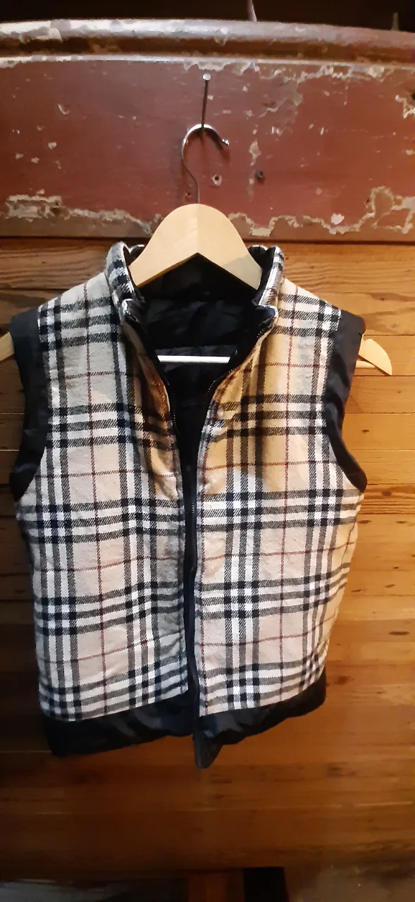 Chaleco Burberry - imagen 4