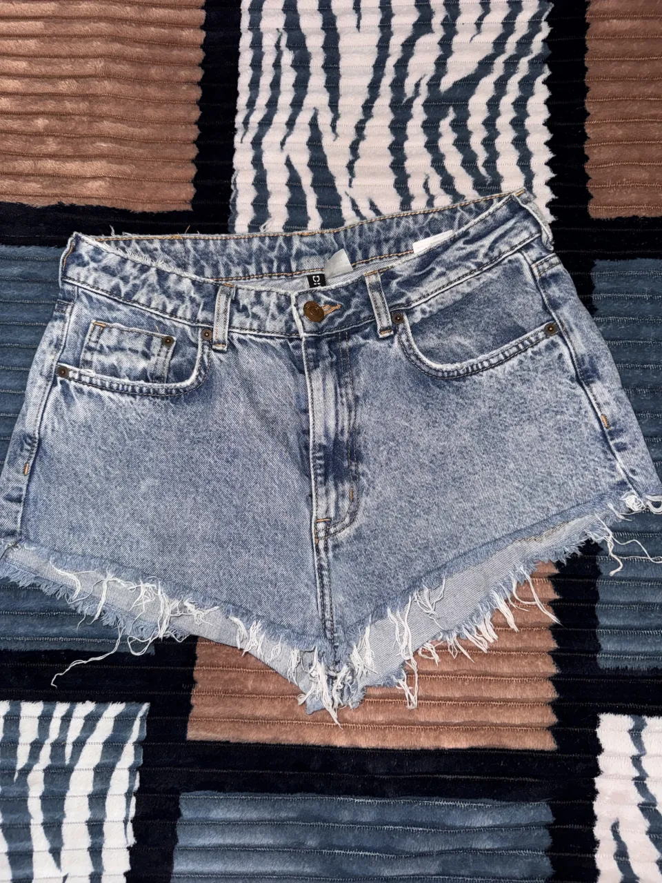 Short Divided - imagen 1
