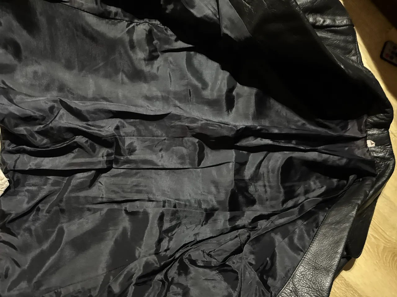 Campera No sé exactamente la marca - imagen 4