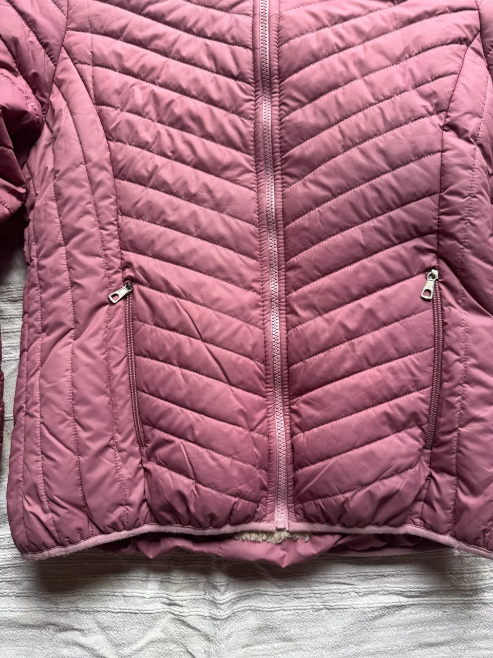 Campera A ≠ - Vista 2