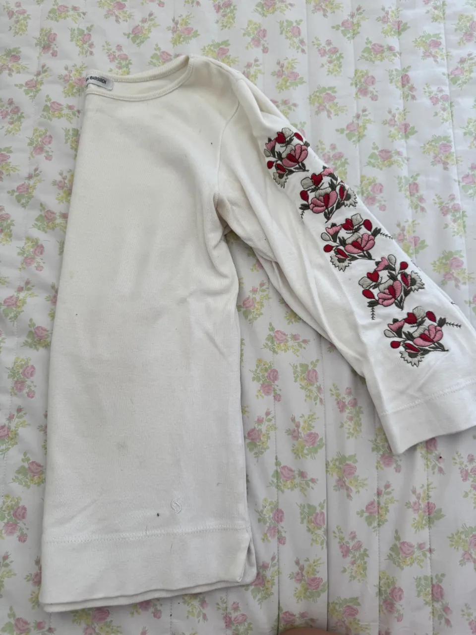 Remera Clara Ibarguren - imagen 2
