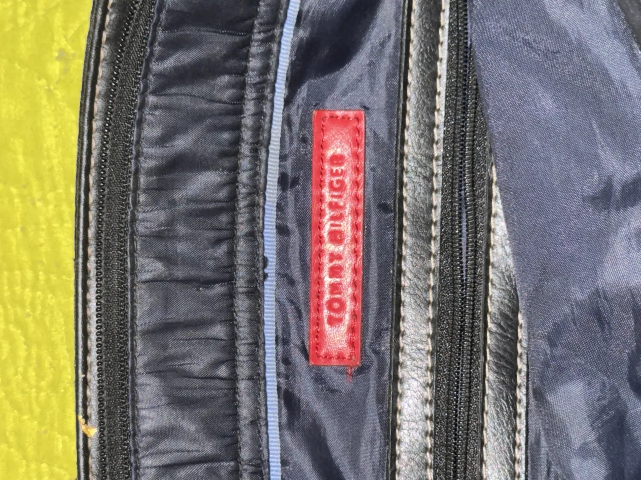 Bolso Tommy Hilfiger miniatura 4