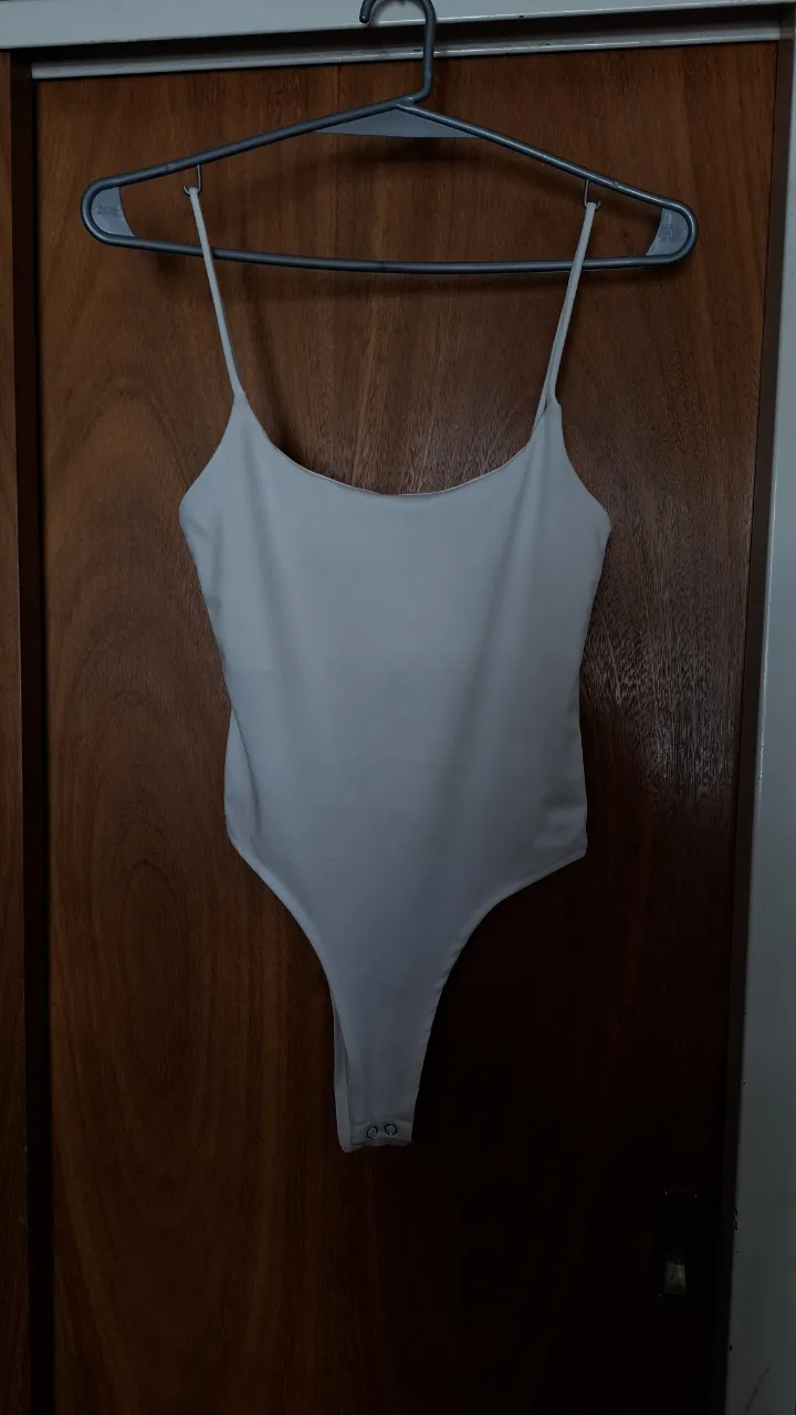 Body A ≠ - imagen 1