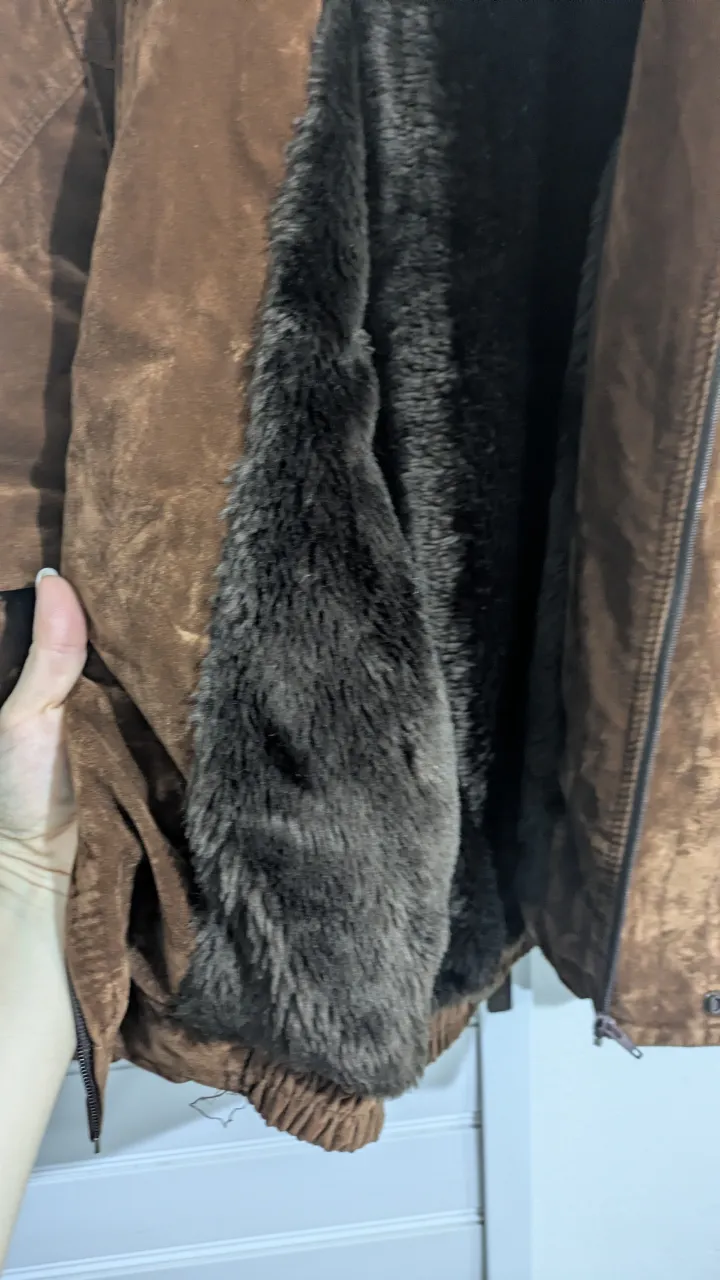 Campera Marron - Vista 4