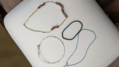 Collares