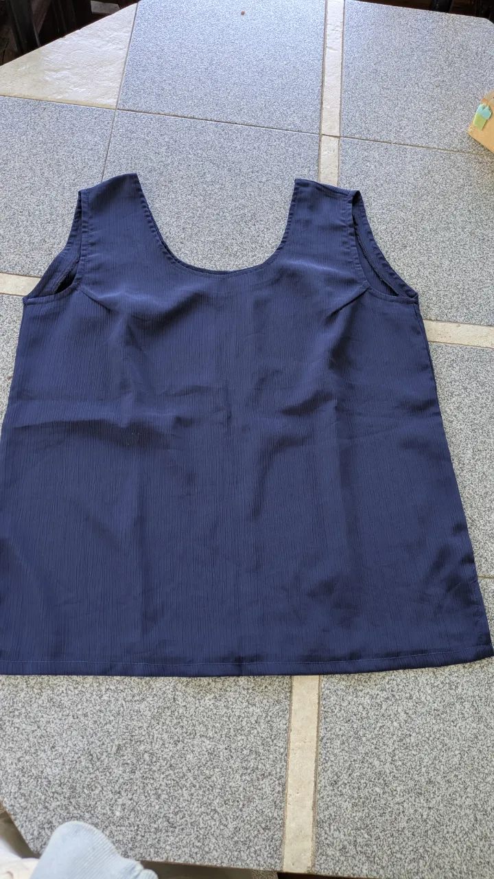 Musculosa Negra - imagen 1
