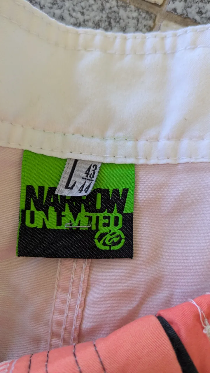 Short Narrow - imagen 3