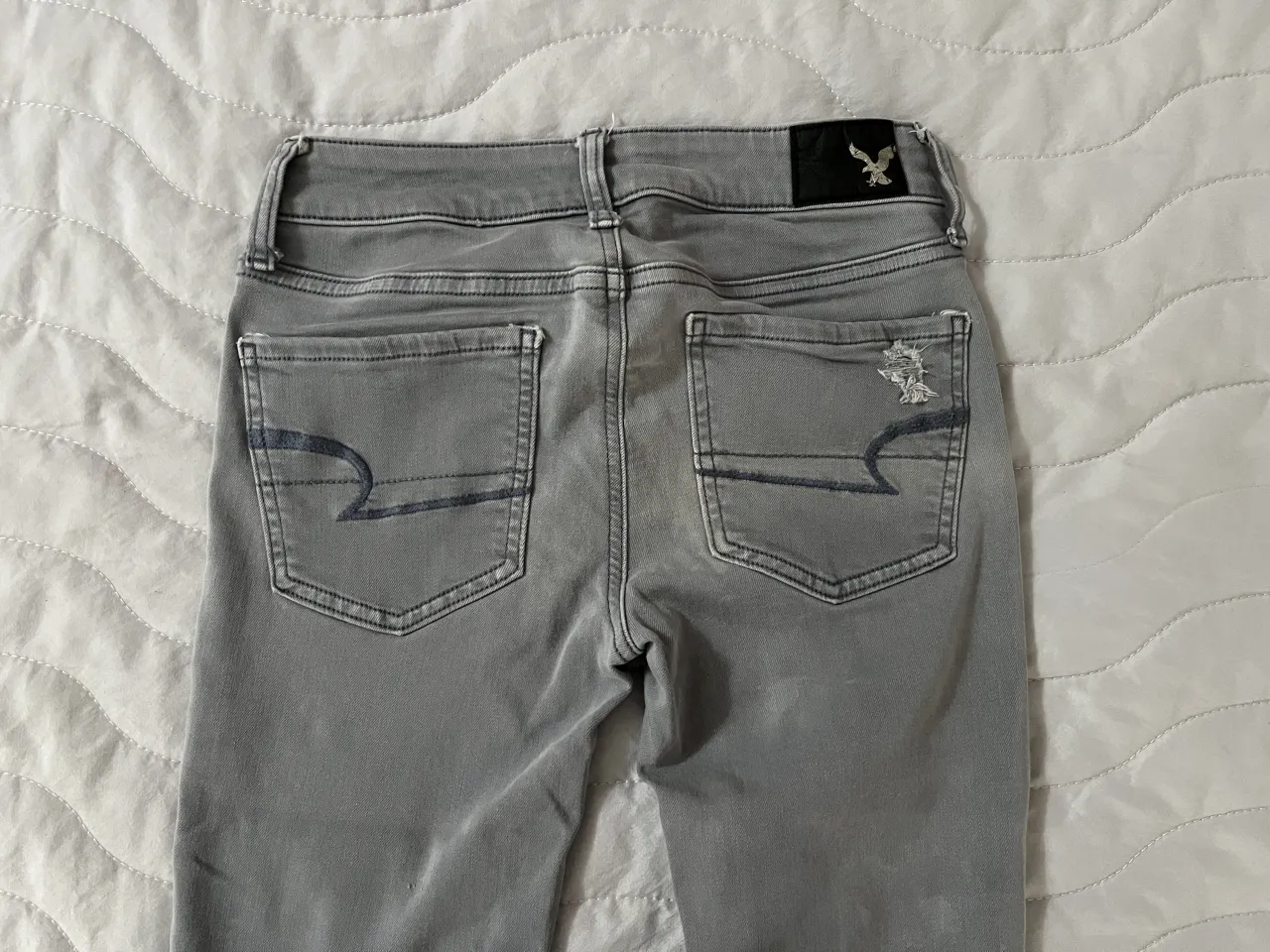 Jean American Eagle Outfitters - imagen 3