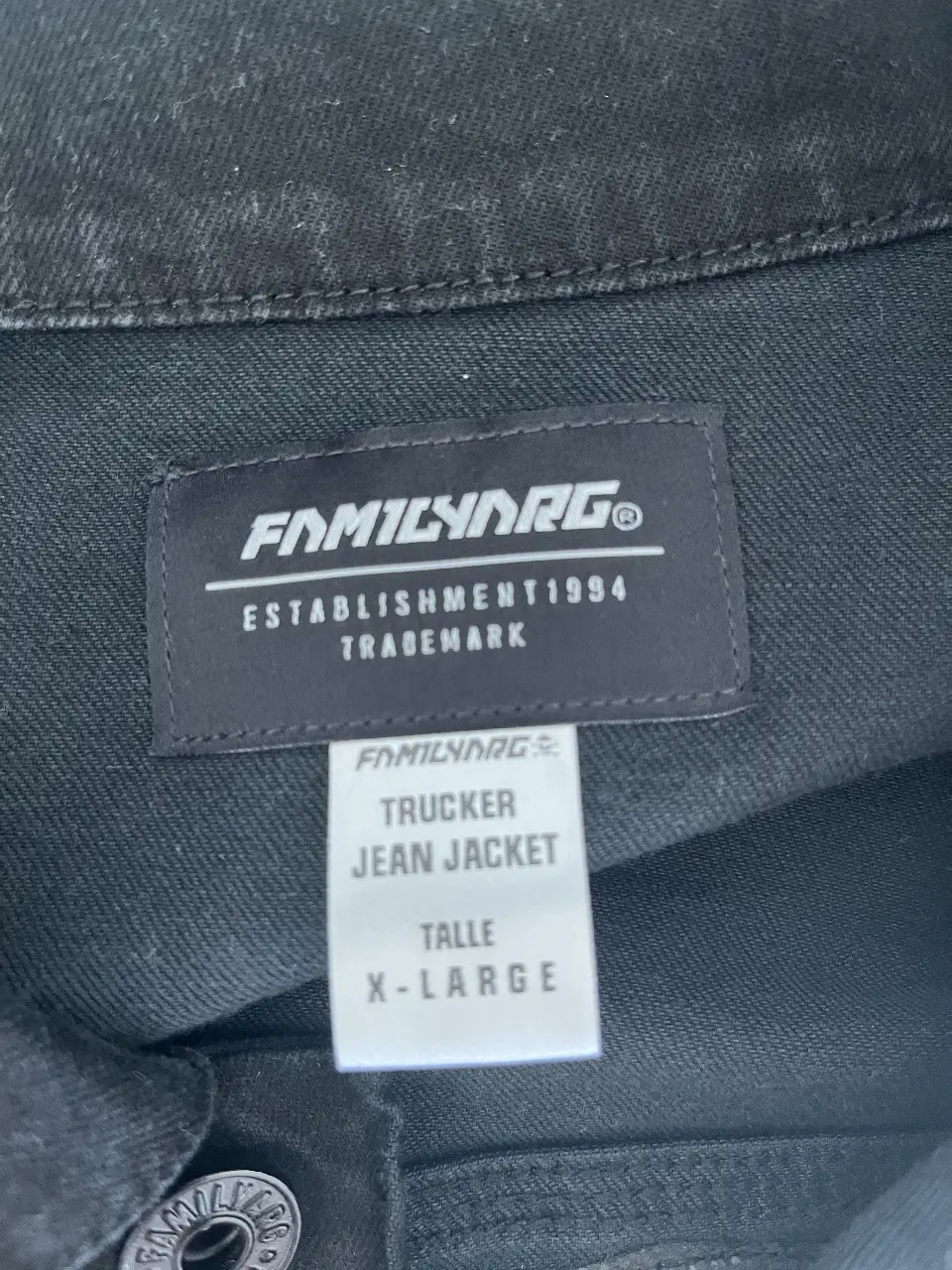 Campera Family D.R.G. - imagen 3