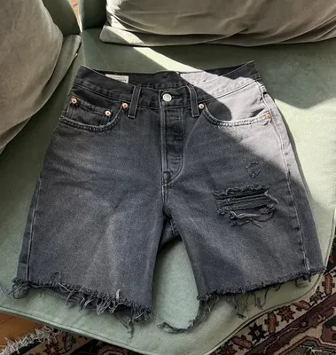 Levi's