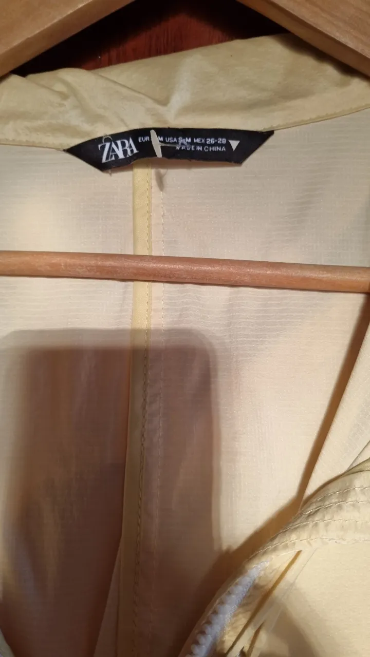 Impermeable Zara miniatura 4